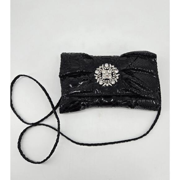 Glam Hollywood Ruffle Evening Rhinestone Brooch IMAN Global Clutch Purse - Picture 2 of 16